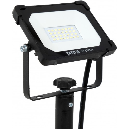 REFLEKTOR SMD LED ZE STOJ. 20W 1900LM -zdjęcie numer 4