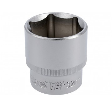 NASADKA 32MM 1/2"6-KĄT. CV KRÓTKA