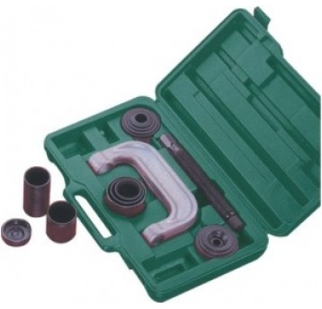 Przyrząd do tulei przegubów wahacza