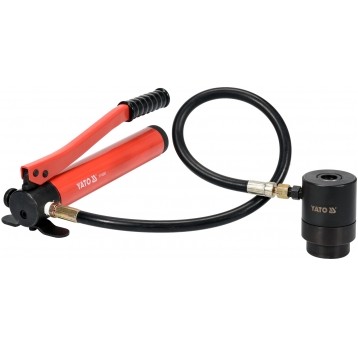 WYCINAK HYDRAULICZNY OTWORÓW W BLACHACH