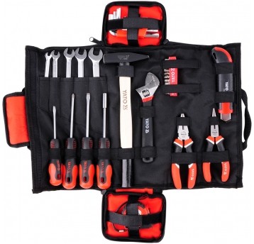 ZESTAW NARZĘDZI 44CZ. W ETUI